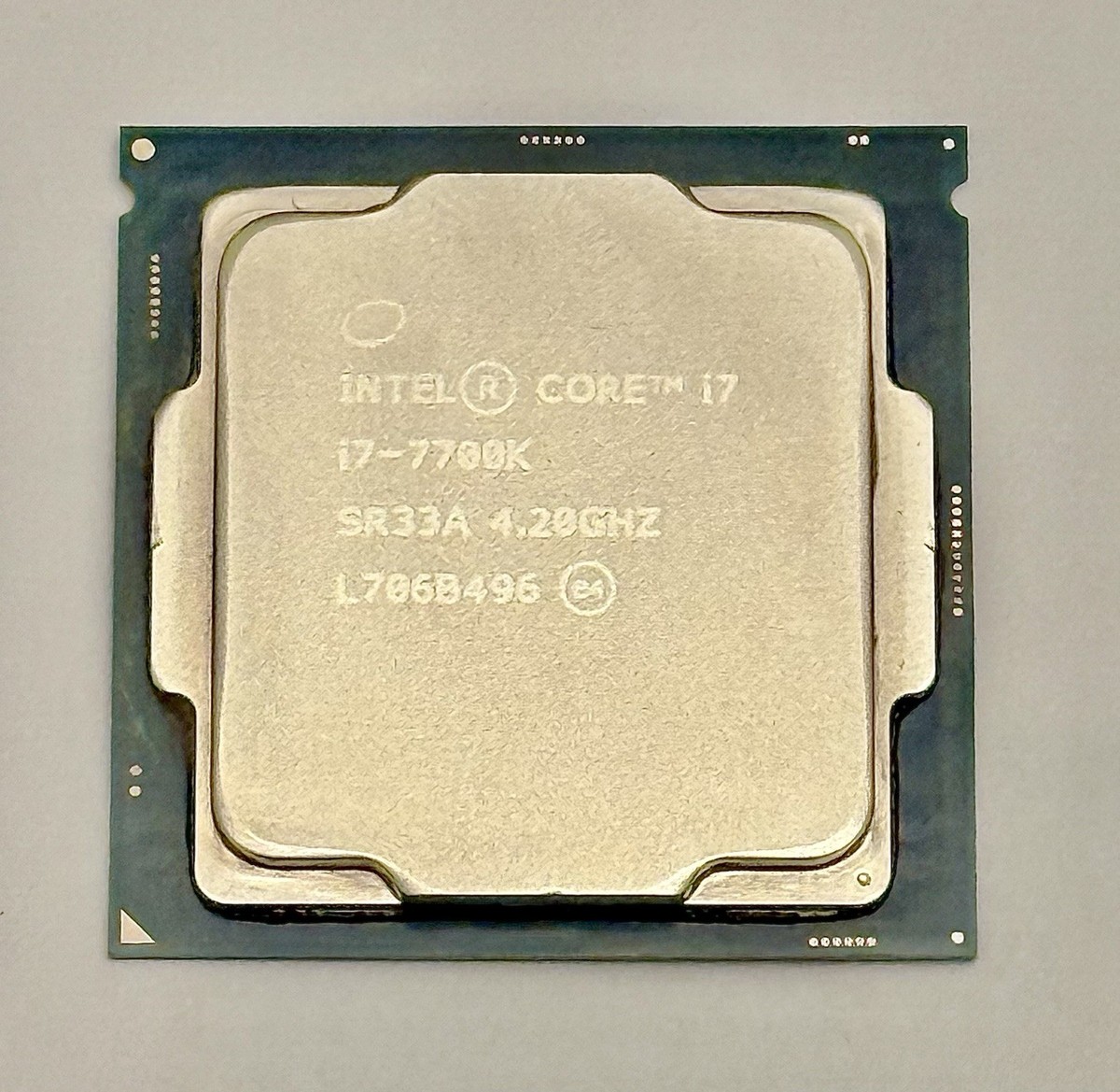 CPU Intel i7-7700K CPU Amazon.com: Intel Core i7-7700K Unlocked Processor 8M Cache