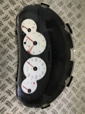 Tacho Peugeot 206 CC 2.0 100kW 136PS 9645847380 Kombiinstrument - Bild 1 von 4