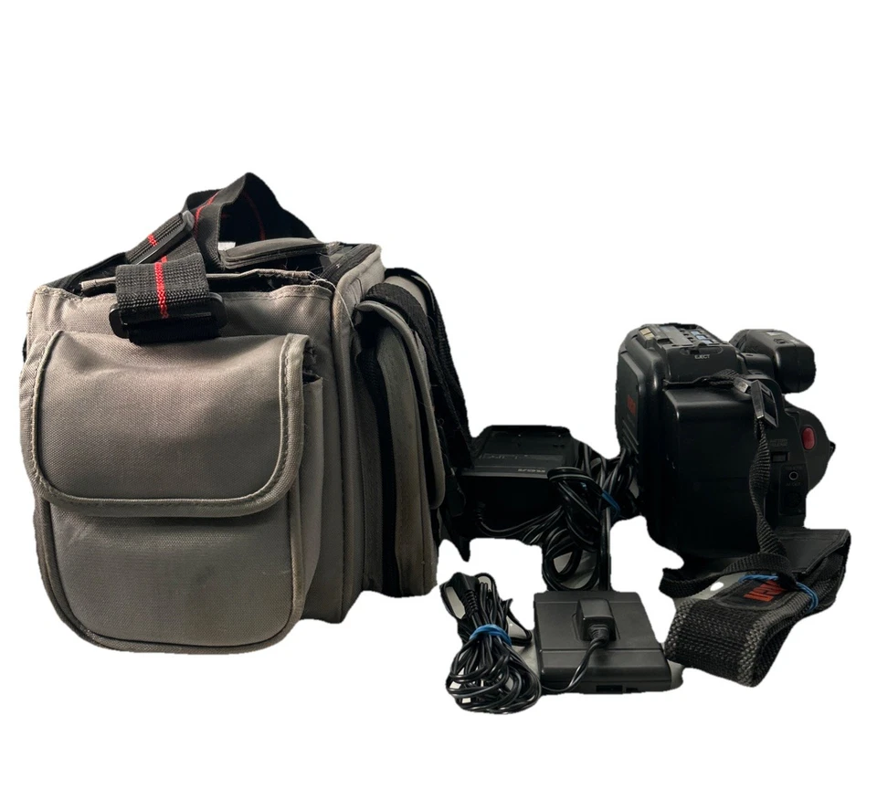 VTG  RCA CC180 VHS-C Compact VHS Camcorder With Battery And Charger Parts/Repair - Image 1 of 4