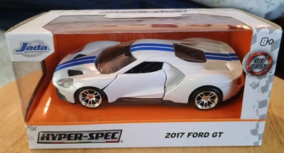 Jada Hyper-Spec 2017 Ford GT 1:32 Scale Diecast Model White/Blue - Image 1 of 4