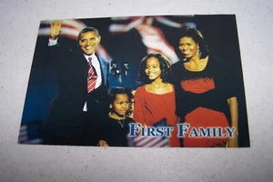 First Family Postcard President Barack Obama, Sasha, Malia & First Lady Michelle - Picture 1 of 2