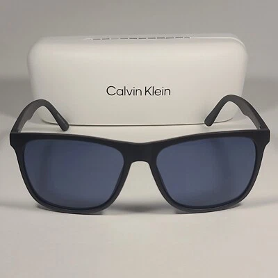 Gafas de sol rectangulares Calvin Klein CK20520S 001 marco negro mate lentes grises 57 Foto 1 de 4