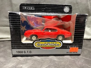 1/43 ERTL CLASSIC VEHICLES 1968/69 PONTIAC GTO RED - Picture 1 of 3