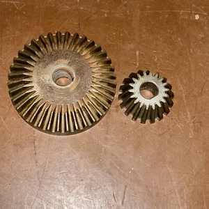 10" Craftsman Radial Arm Saw Pinion Gear / Bevel Gear Set. PN 63615 & 63618 - Picture 1 of 7