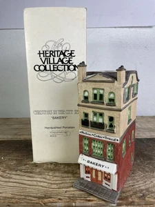 Department 56 Christmas In The City Series Bakery #6512-9 Retired lighted House - Picture 1 of 10