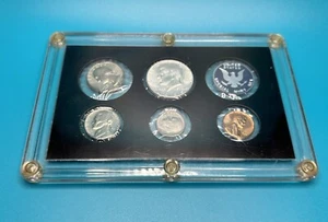 1965 Special Mint Set SMS in large hard case display. Silver Kennedy - Picture 1 of 2