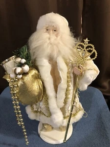 Porzellan alte Welt Weihnachtsmann Puppe Figur 20" beige elfenbein goldfarben auf Holzsockel - Bild 1 von 3