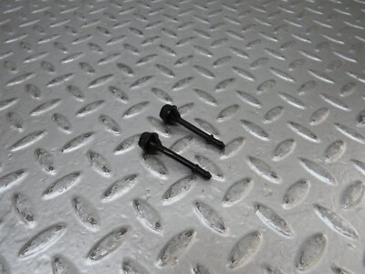 Par de boquillas para lavadora de parabrisas Mercedes-Benz W123 280E Foto 1 de 4