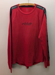 Hollister Oberteil Herren Gr. XL Rot Logo Baumwollmischung Langarm Pullover Grafik - Bild 1 von 10