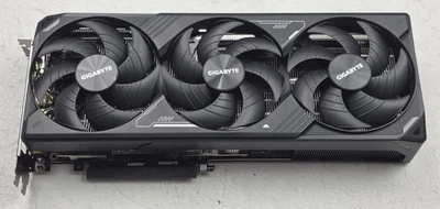 GIGABYTE WINDFORCE GeForce RTX 5070 Ti OC SFF 16G 16GB GDDR7 GV-N507TWF3OC-16GD - Image 1 of 4