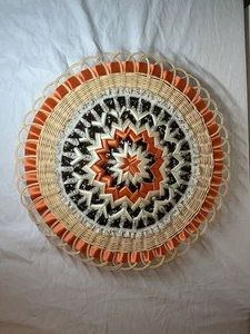 Vintage handgefertigte gefaltete Starburst Quilt Hoop Wanddekoration Blumen Landhaus Oma Kern  - Bild 1 von 5