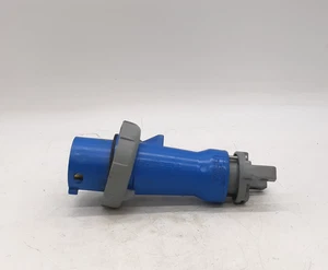 Hubbell HBL430P9W Pin & Sleeve Plug - GRAY END CLAMP INCOMPLETE - Picture 1 of 5