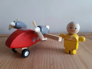 PLAN CITY TURBOPROP AIRPLANE & PILOT, AS NEW CONDITION - Bild 1 von 6