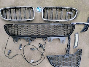 2015-2020 OEM BMW M4 Front Emblems - Picture 1 of 11