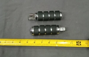 Kuryakyn - Pegs, Male Mount, rubber and chrome fits most dyna sporty softail - Picture 1 of 3