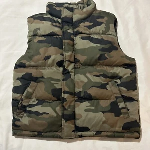 Athletic Works Camouflage Puffer Vest Boys XS (4-5) Zip - Picture 1 of 4