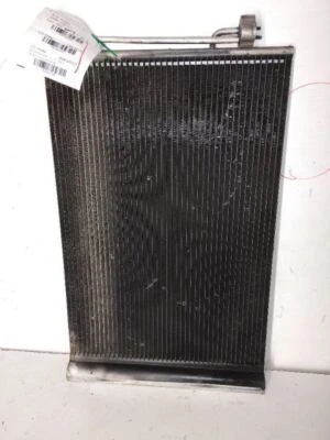 04 05 06 07 BMW 530I E60 AC CONDENSADOR ASM Foto 1 de 4