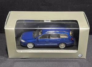 1/43 Minichamps VW Volkswagen Passat Wagon diecast - blue - Picture 1 of 13