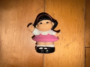 Little People Sonya Lee Asian Girl Waving Figure - Picture 1 of 3