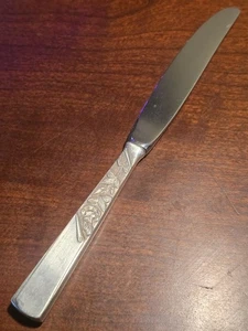 Rose Motif by Stieff Sterling Silver Regular Knife 9", Fancy Silverware - Picture 1 of 4