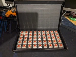 Gateron Red Mechanical Keyboard Switches (Clear) carton with 45pcs - Picture 1 of 5