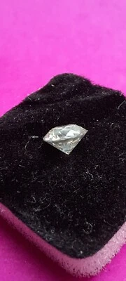 0.6ct DIAMOND S I2 / GH, WHITE, CERTIFIED,  NATURAL,,ROUND BRILLIANT CUT - Image 1 of 4