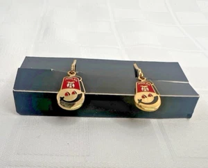 Vintage Freimaurer Moolah Shriner Krummsäbel Lächeln Fez Hut goldfarbene Ohrhänger (Z1) - Bild 1 von 5