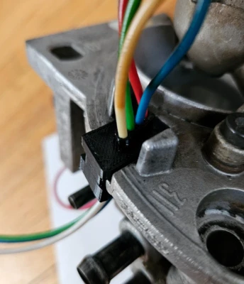 1987 - 1995 Chevy TBI Throttle Body Injector Harness Wire Rubber Grommet - Image 1 of 3