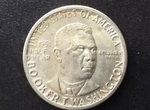 1951-P Booker T. Washington Commemorative Half Dollar U.S. Coin A2535 - Picture 1 of 5