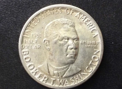 1951-P Booker T. Washington Commemorative Half Dollar U.S. Coin A2535 - Image 1 of 4