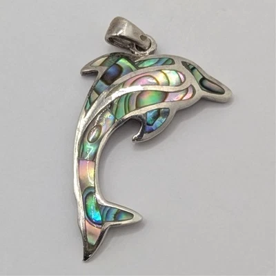 Colgante náutico de plata de ley 925 con incrustación de abulón de delfín con figura de vida marina  Foto 1 de 4