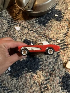 Dept 56 Classic Cars - 1958 Corvette Roadster, Red Convertible - Picture 1 of 6