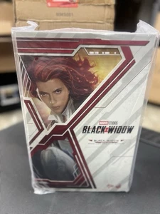 Figura de acción Hot Toys MMS601 Black Widow (versión traje de nieve) 1/6 NUEVA en caja - Imagen 1 de 2