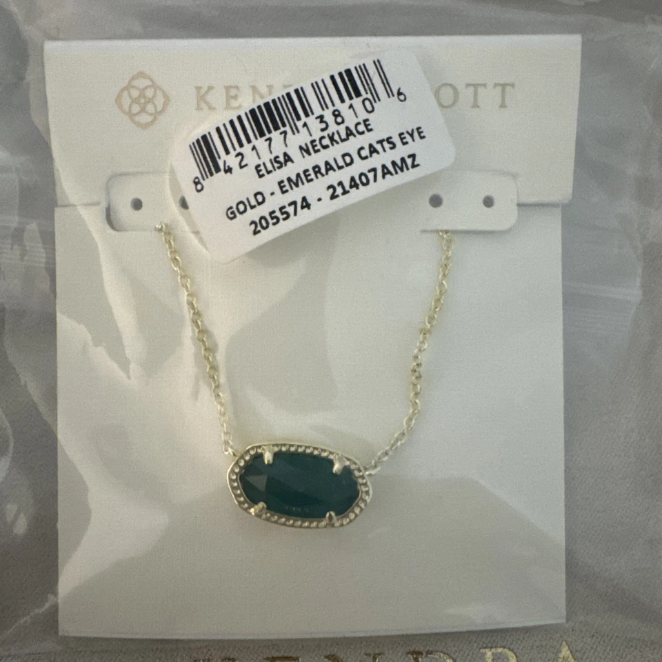 Kendra Scott Elisa Pendant Necklace In Emerald Cat's Eye