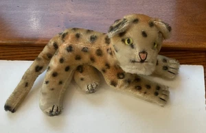 Leopard Cheetah Plush Toy Made in Japan Tag Dakin ?? 11" Long & 6" Tall - Picture 1 of 5