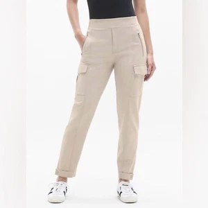 Athleta Endless hoch geschnittene Cargohose Knochen Größe 8 - Bild 1 von 12