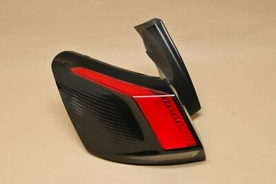 Piloto trasero peugeot 3008 ii mk2 2016-2020 lado izquierdo, lado pasajero, lado cercano Foto 1 de 4