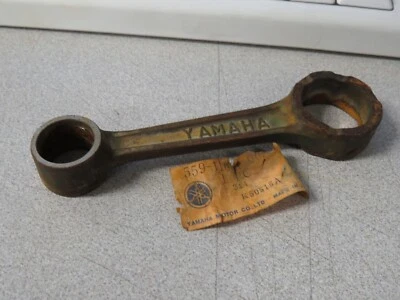 NOS Yamaha OEM Connecting Rod DT1 DT125 DT175 MX175 YT125 RT180 559-11651-00 - Image 1 of 4
