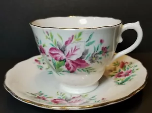 COLCLOUGH KNOCHEN CHINA TEETASSE & UNTERTASSE BLUMEN HERGESTELLT IN LONGTON ENGLAND - Bild 1 von 6