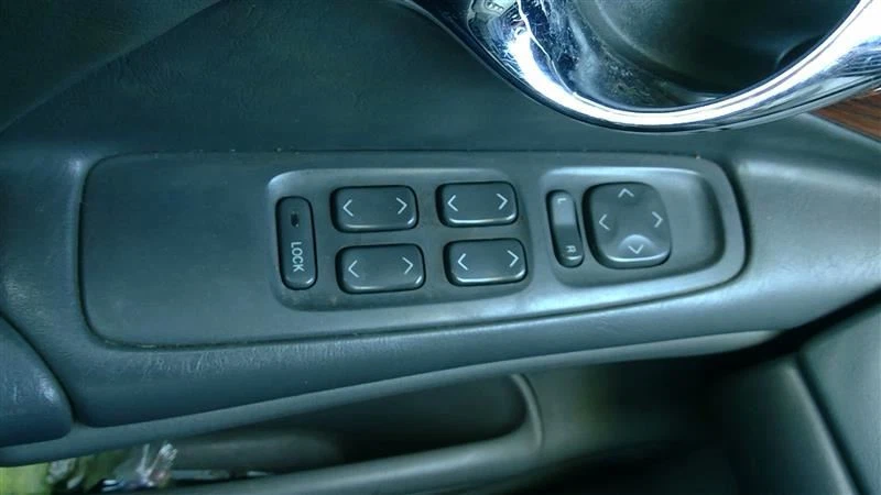 Driver Front Door Switch Driver's Mirror And Window Fits 03 Cadillac Deville OEM - Imagem 1 de 4
