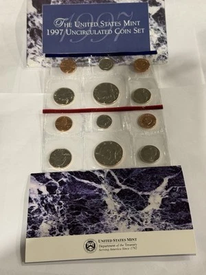 1997 P and D United States Mint uncirculated set. With OGP+COA. 10-COIN SET. - Image 1 of 4