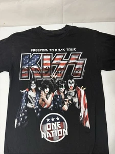 KISS Freedom to Rock Tour 2016 Mens Size XL Short Sleeve T-Shirt One Nation Tee - Picture 1 of 9