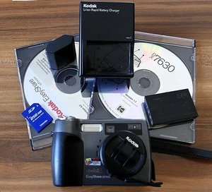 Kodak Easy DX7630/ 6MP + 3fach opt. Zoom/ Ladeger. /Batt./ 2CD's/ gut erhalten - Bild 1 von 17