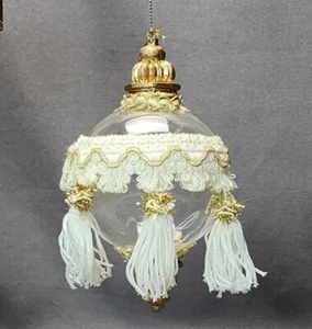 Weihnachtsschmuck Dillards Borten mundgeblasenes Glas 3" Kugel Ornament mit Quasten - Bild 1 von 6