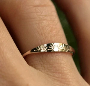 Original 10K Solid Yellow Gold Sun Design Unique Simple Women's Stackable Ring - Picture 1 of 3