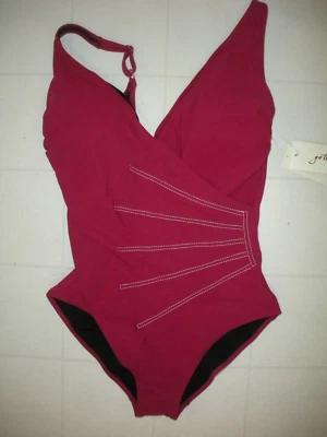 GOTTEX Raspberry Splendid 1 Pc V Neck Surplice Style Swimsuit Sz 10 NWT - Image 1 of 2