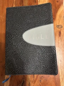 2009 Amplified Everyday Life Bible Pewter W/ Graphite Bonded Leather Joyce Meyer - Picture 1 of 3