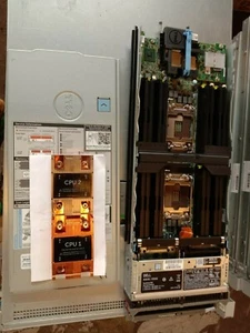 Dell Poweredge M630 blade-No proc., no ram,no hdds, no caddy.,with heat sinks - Picture 1 of 4