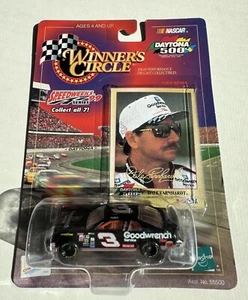 Nascar Winners Circle Daytona 500 #3 Dale Earnhardt 1/64 Diecast Car & Card - Picture 1 of 2