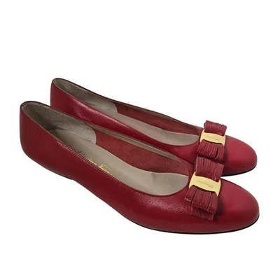 Zapato de salón Salvatore Ferragamo de cuero de becerro rojo con lazo NICCOLA para mujer 10 A4 Foto 1 de 4